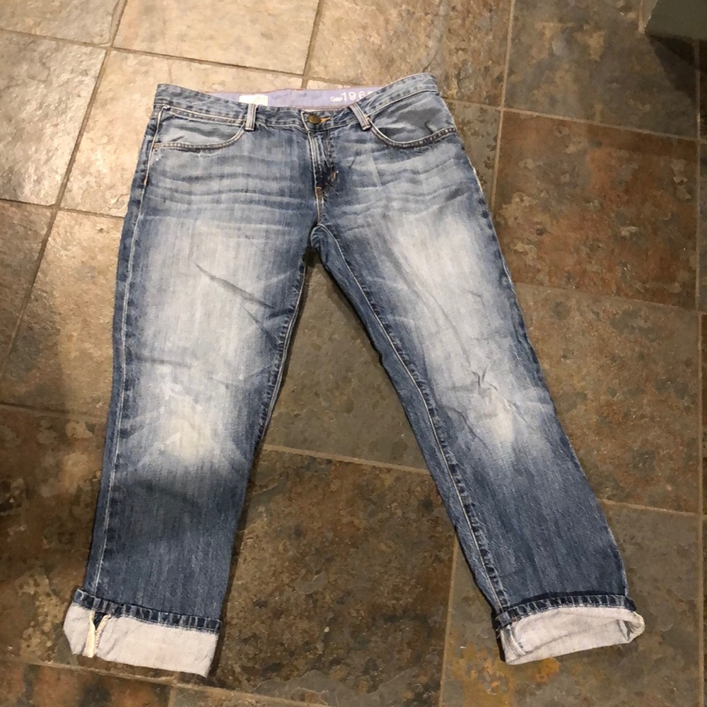 Gap 1969 boyfriend jeans